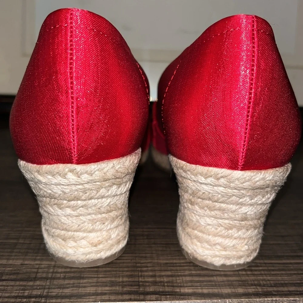 Easy Street Jasper Super Flex Espadrille Red Silky Wedge Sandal NWT Woman 7.5WW